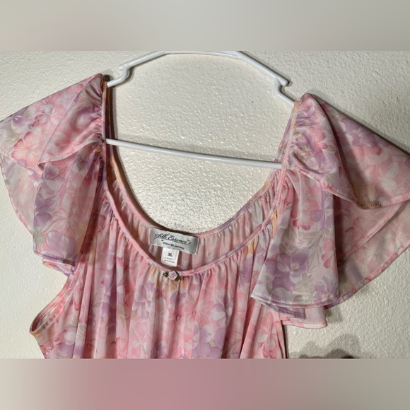 Sexy Vintage Silk Essence by
Miss Elaine Floral night gown size Xl - Picture 11 of 14